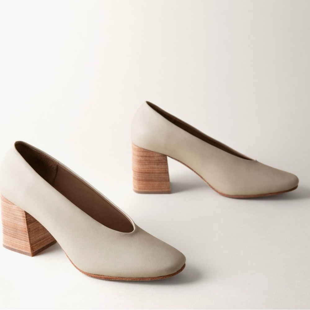 Chic Cream Block Heel Pumps
